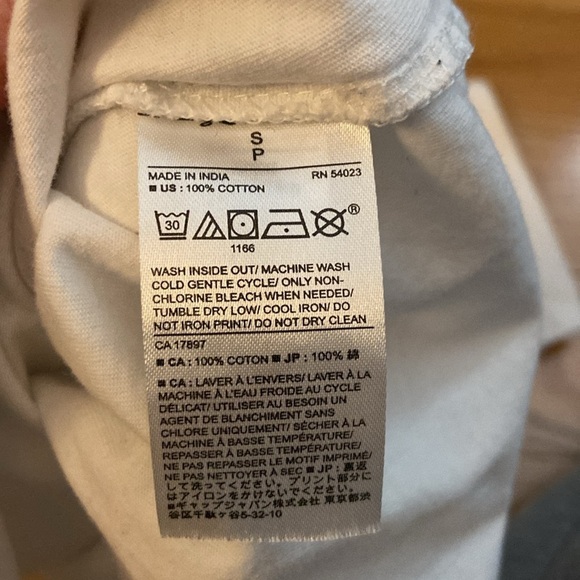 Banana Republic “Keep It Green” 100% Organic Cotton Cropped Tee size S, preloved - Picture 6 of 7